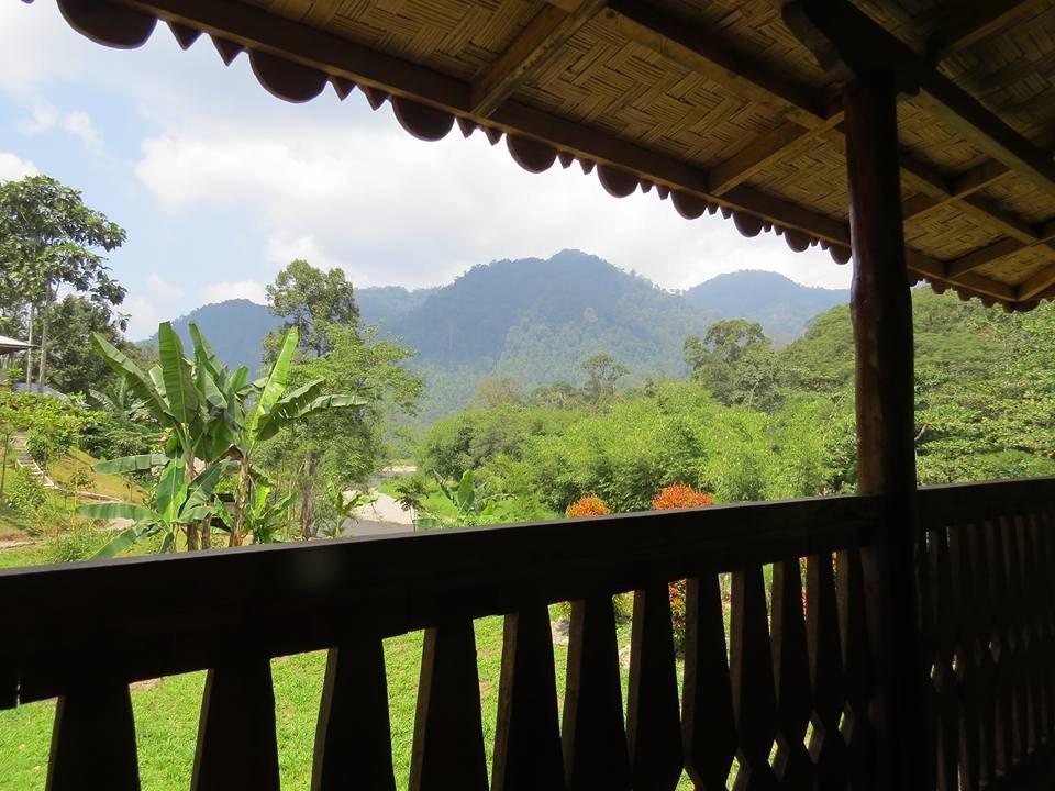 Batu Kapal Jungle Houses Hotel Берастаги Екстериор снимка